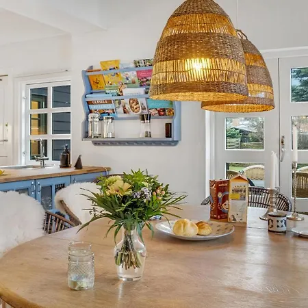 3 Bedroom Amazing In Vaeggerlose Bøtø By